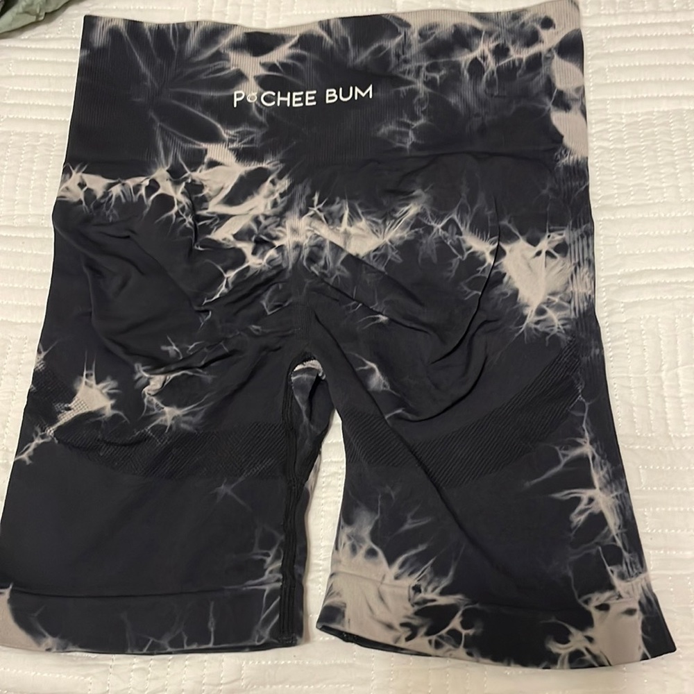 Pcheebum Scrunch Butt Shorts